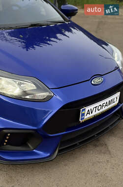 Хэтчбек Ford Focus 2013 в 