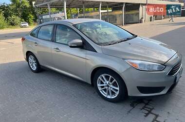Седан Ford Focus 2015 в 