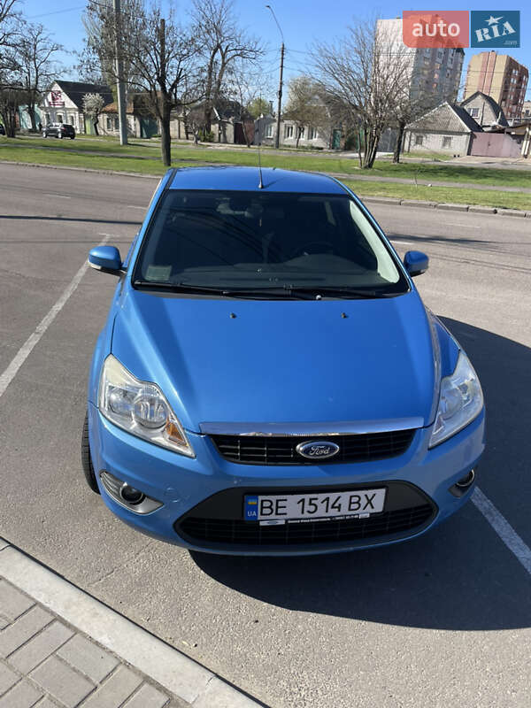 Хэтчбек Ford Focus 2010 в Николаеве