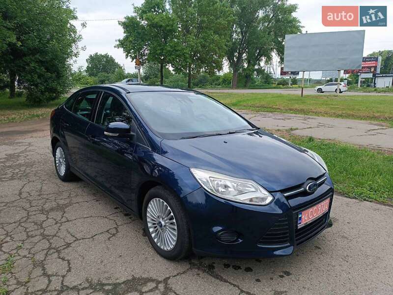 Седан Ford Focus 2011 в Первомайске