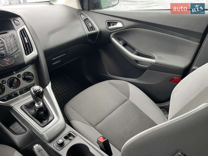 Универсал Ford Focus 2011 в Житомире