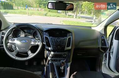 Хэтчбек Ford Focus 2014 в 