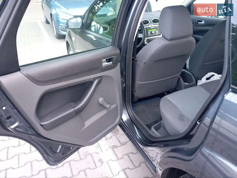 Універсал Ford Focus 2006 в Житомирі