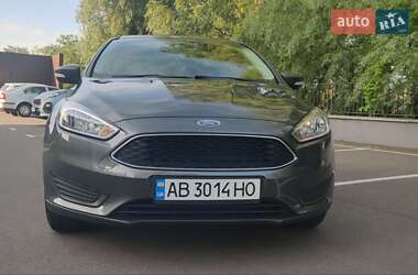 Седан Ford Focus 2015 в 
