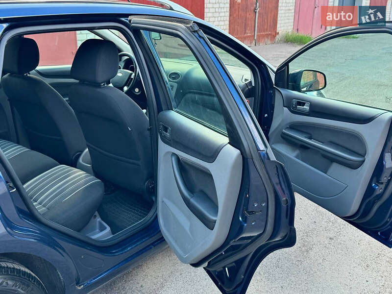 Універсал Ford Focus 2010 в Черкасах