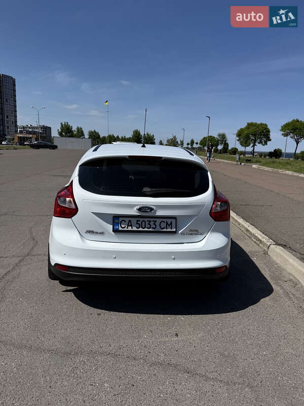 Хэтчбек Ford Focus 2012 в Черкассах фото 3 Хэтчбек Ford Focus 2012 в Черкассах
