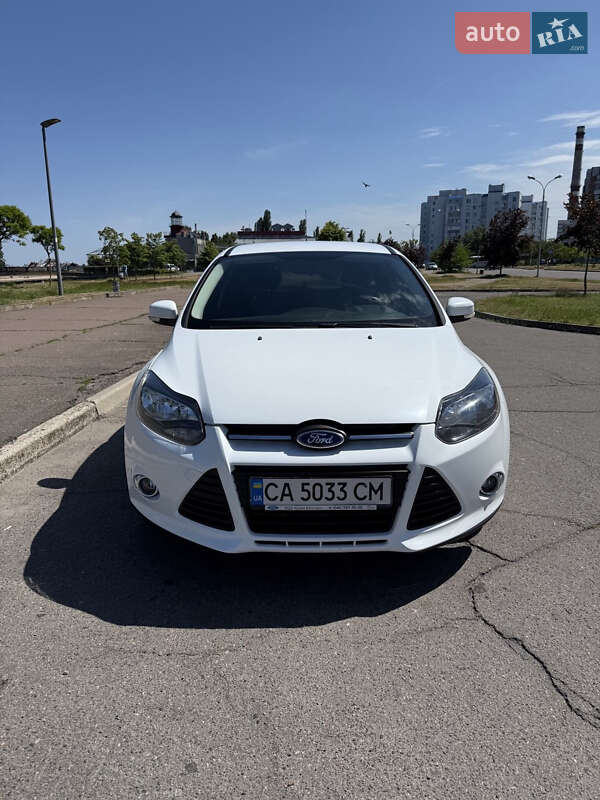 Хэтчбек Ford Focus 2012 в Черкассах фото 2 Хэтчбек Ford Focus 2012 в Черкассах