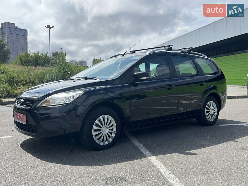 Универсал Ford Focus 2010 в Киеве