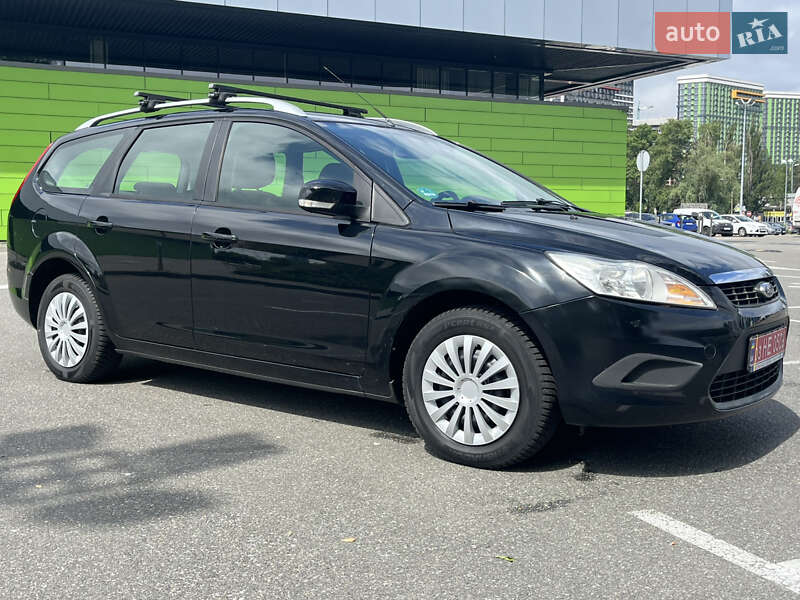 Универсал Ford Focus 2010 в Киеве