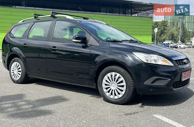 Универсал Ford Focus 2010 в 