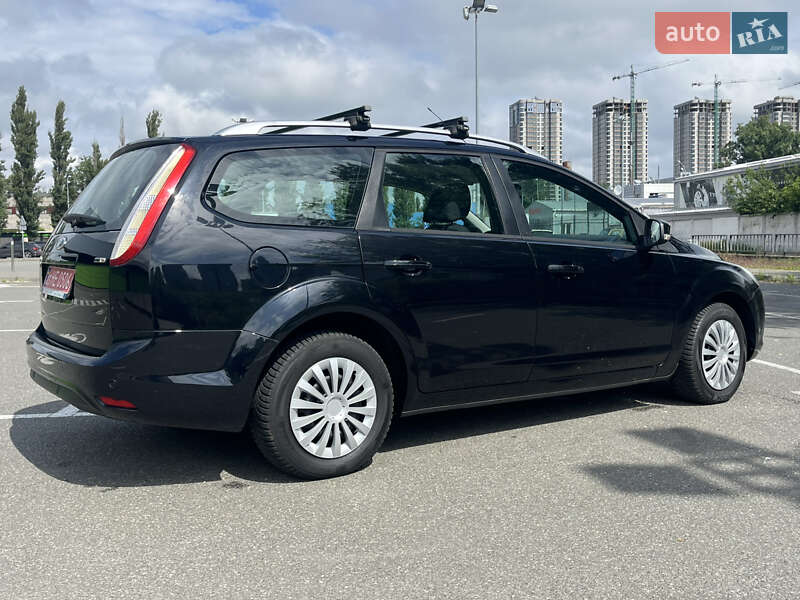 Универсал Ford Focus 2010 в Киеве
