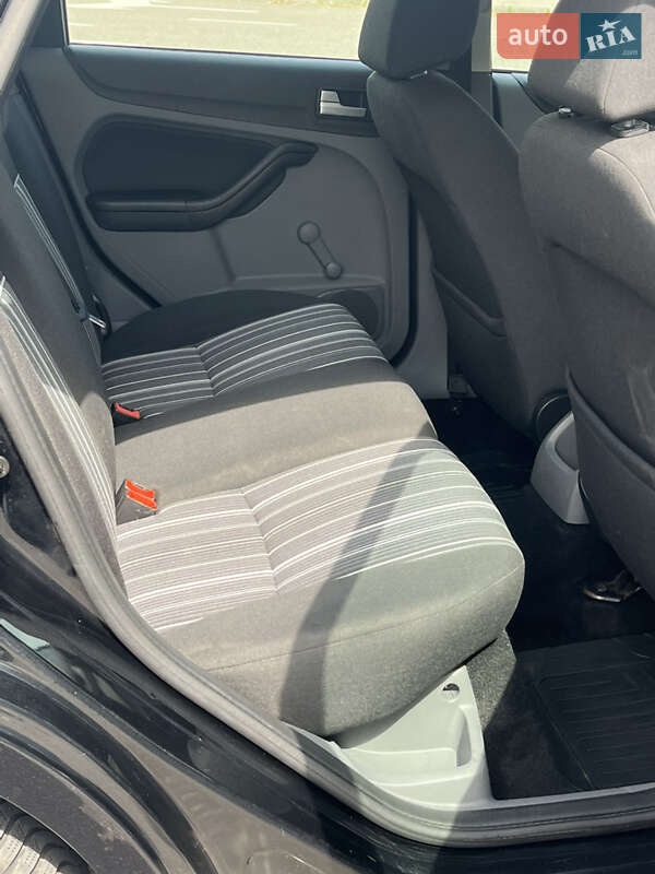 Универсал Ford Focus 2010 в Киеве