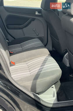 Универсал Ford Focus 2010 в 