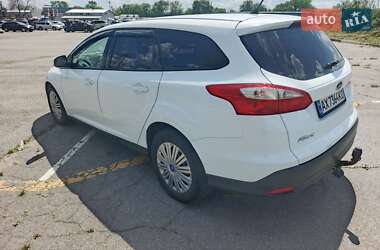 Универсал Ford Focus 2014 в 