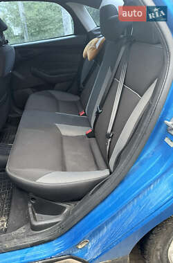 Седан Ford Focus 2012 в 