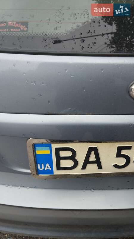 Хэтчбек Ford Focus 2007 в Александрие