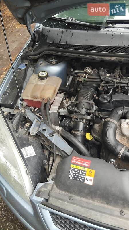 Хэтчбек Ford Focus 2007 в Александрие