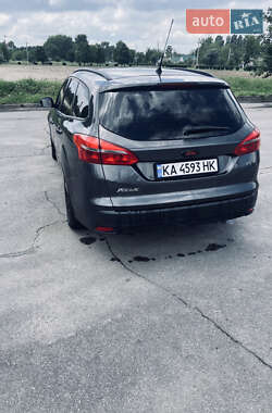 Универсал Ford Focus 2016 в 