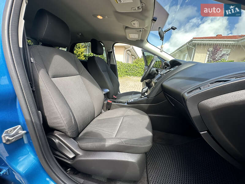 Хэтчбек Ford Focus 2015 в Одессе