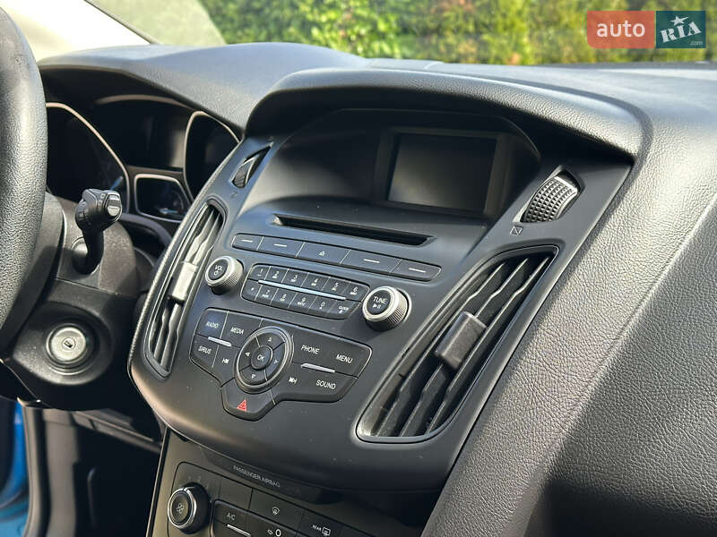 Хэтчбек Ford Focus 2015 в Одессе