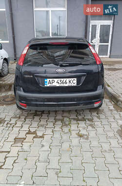Хэтчбек Ford Focus 2007 в 