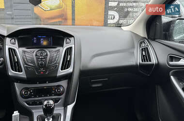 Универсал Ford Focus 2013 в 