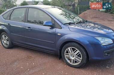 Хэтчбек Ford Focus 2006 в 