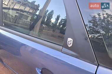 Хэтчбек Ford Focus 2006 в 