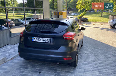 Хетчбек Ford Focus 2015 в 