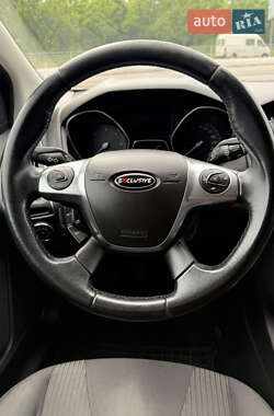 Универсал Ford Focus 2013 в 