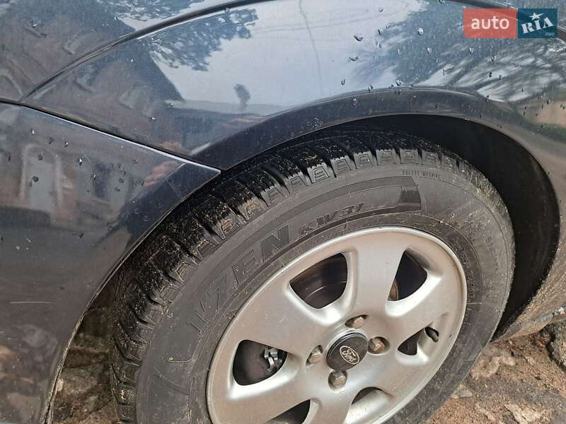 Хэтчбек Ford Focus 2001 в Николаеве