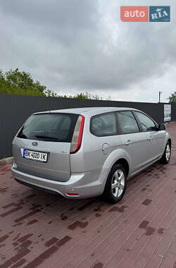 Универсал Ford Focus 2010 в 
