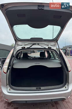 Универсал Ford Focus 2010 в 