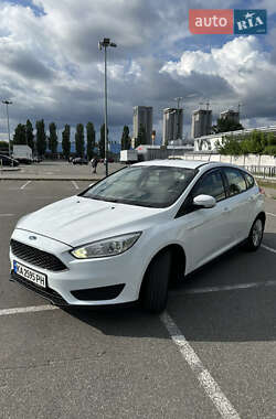 Хэтчбек Ford Focus 2017 в 