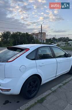 Хэтчбек Ford Focus 2008 в 