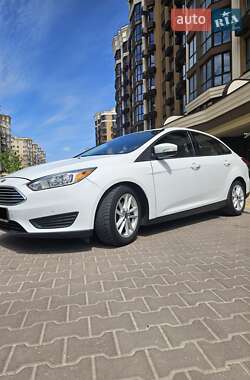 Седан Ford Focus 2016 в 