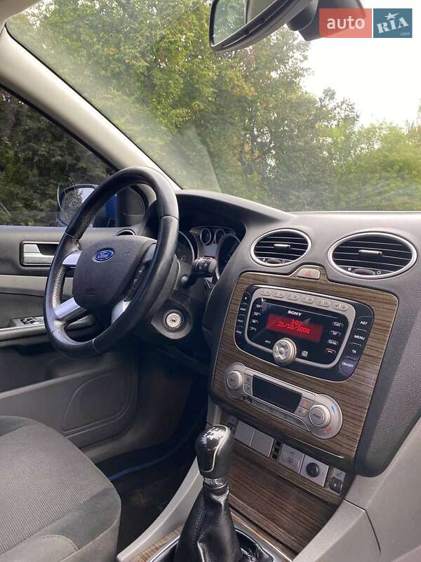 Седан Ford Focus 2008 в Шостке