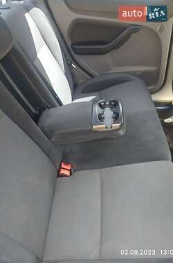 Седан Ford Focus 2008 в 