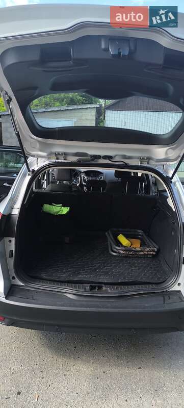 Универсал Ford Focus 2014 в Хороле