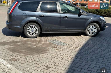 Универсал Ford Focus 2010 в 