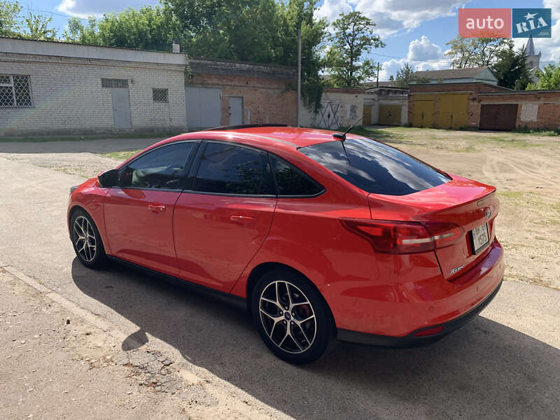 Седан Ford Focus 2017 в Шостке