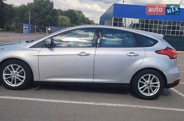 Хэтчбек Ford Focus 2016 в 