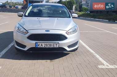 Хэтчбек Ford Focus 2016 в 