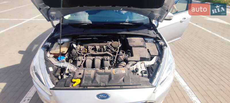 Хэтчбек Ford Focus 2016 в Сумах
