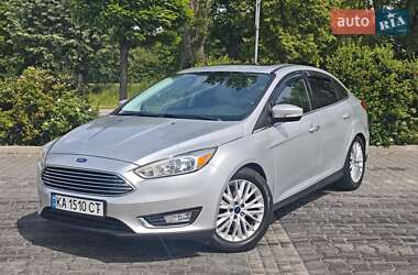 Седан Ford Focus 2017 в Киеве
