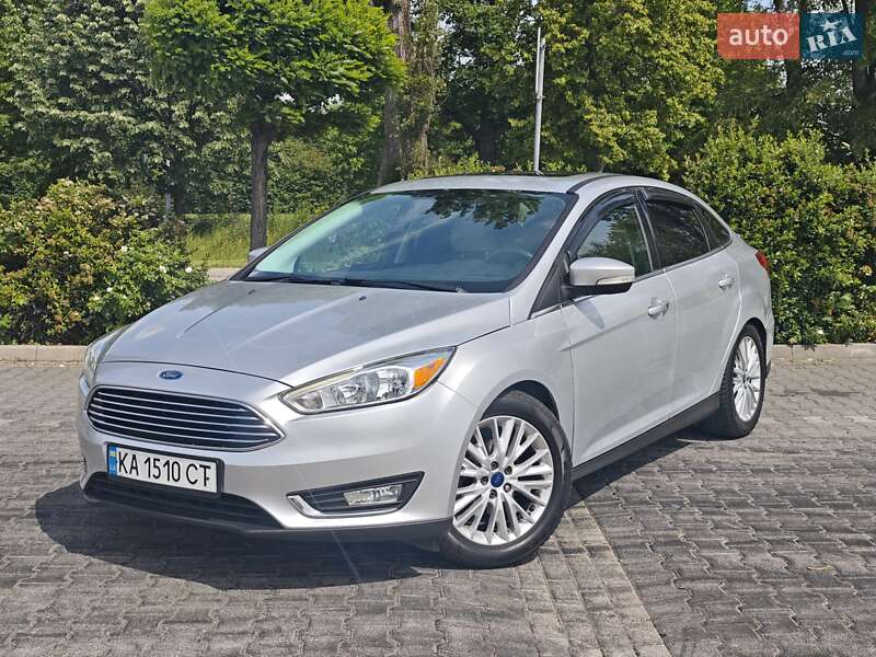 Седан Ford Focus 2017 в 