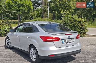 Седан Ford Focus 2017 в 