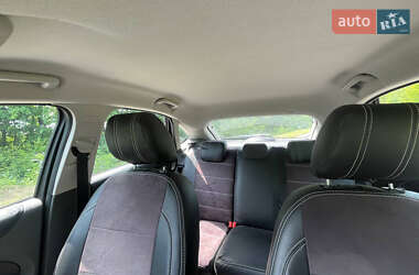 Хетчбек Ford Focus 2006 в 