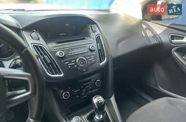 Хетчбек Ford Focus 2018 в 