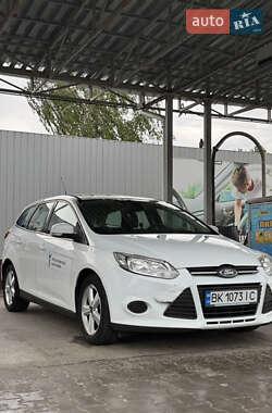 Универсал Ford Focus 2012 в 
